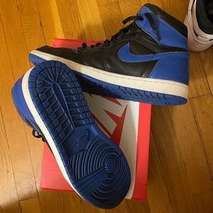 Jordan 1 high royals